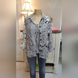 Black and White Women's Top